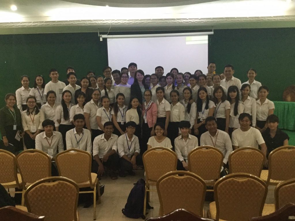 第二回　カンボジア薬学生向け講演会
